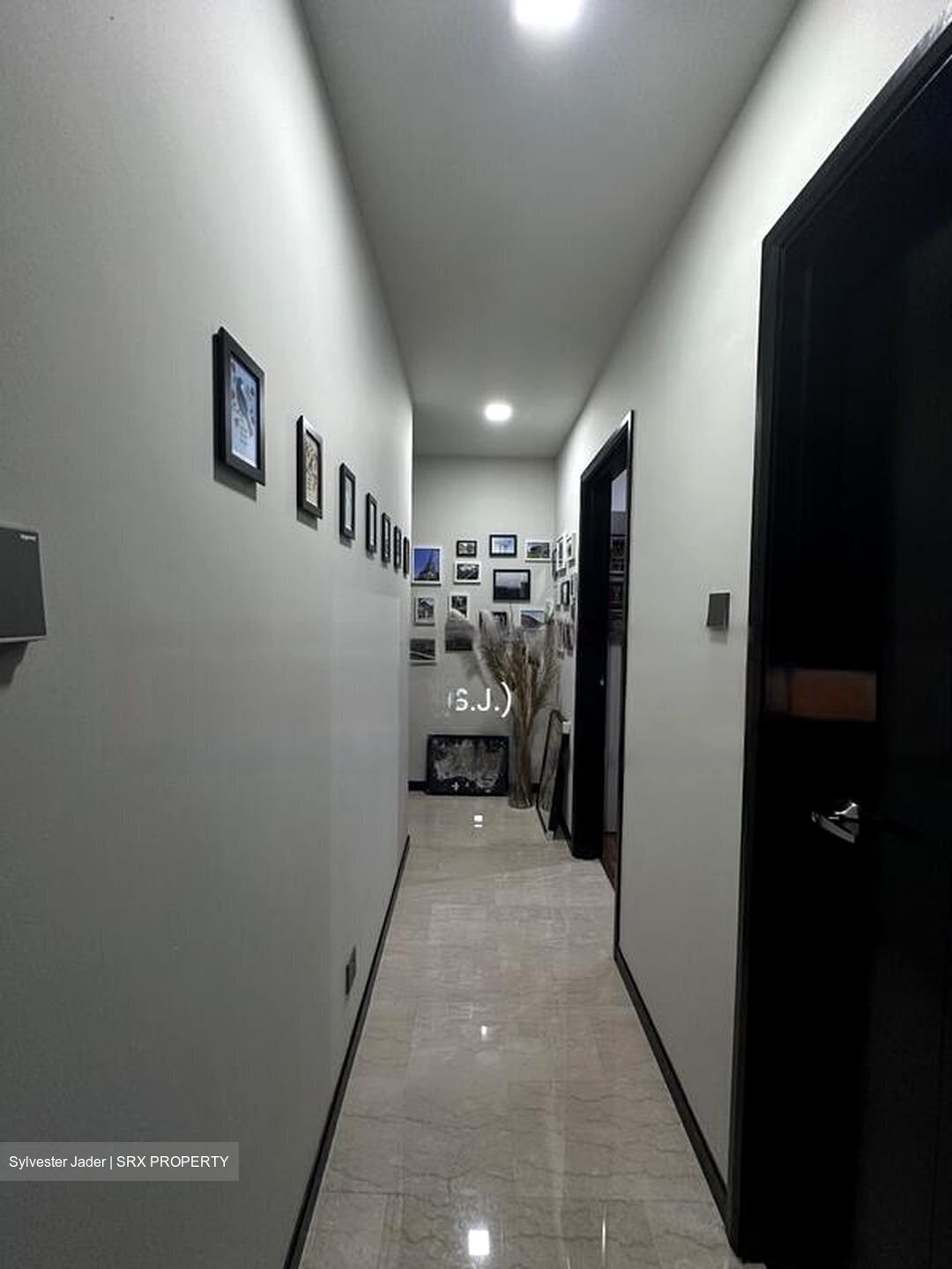 Forest Hills Condominium (D26), Condominium #457454531